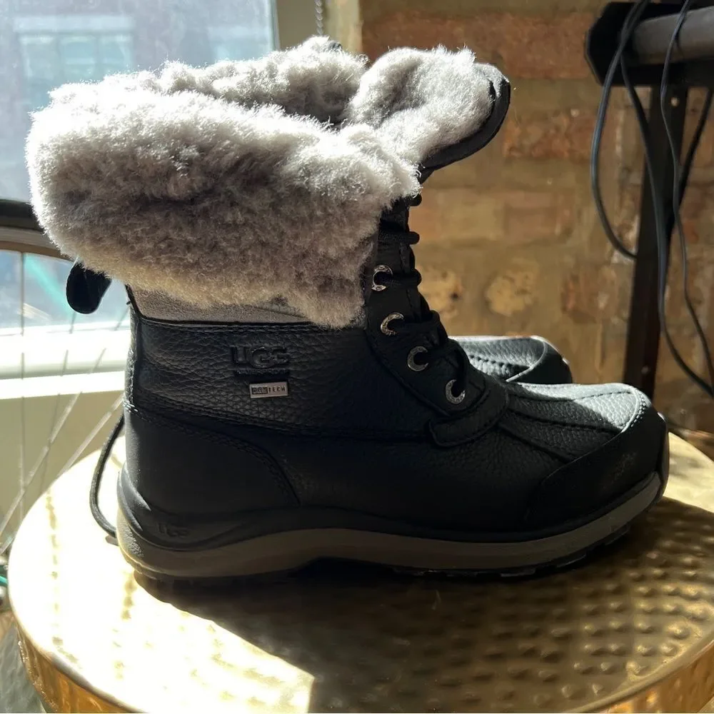 Ugg | Women's Adirondack Round Toe Leather & Suede Waterproof Booties | Size: 6